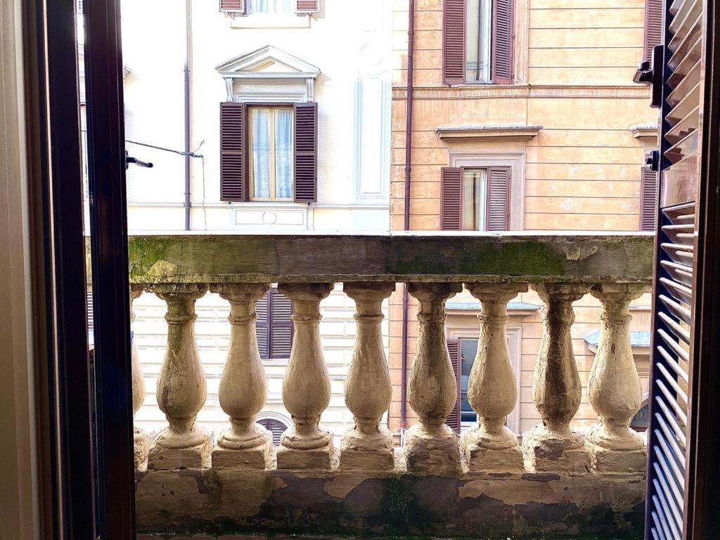 Traditional Style In The City Center Rom Exterior foto